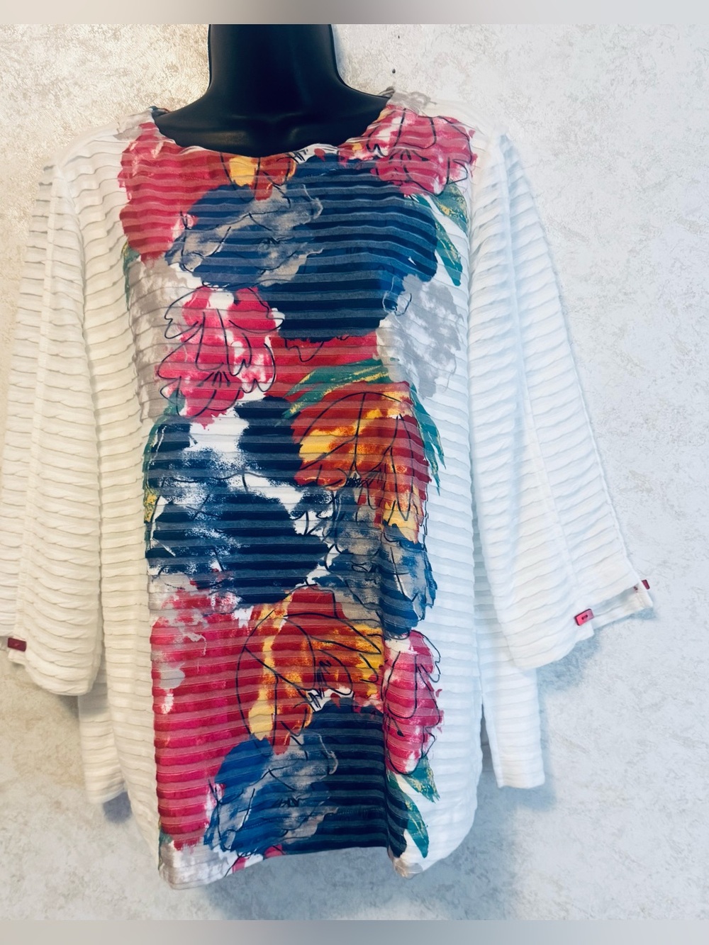 A' La Carte Women's Pullover Floral Blouse Top 3/4 Sleeve Size Medium Lined